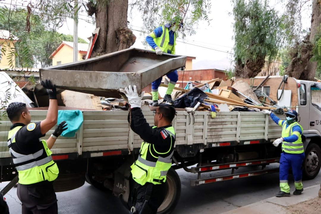 /por-un-copiapo-mas-limpio-municipio-retira-mas-de-10-toneladas-de