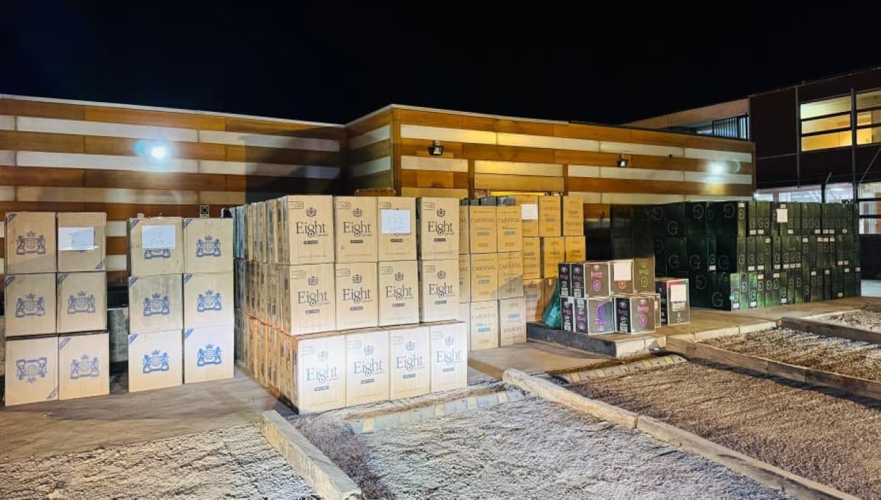 /incautan-mas-de-7-millones-de-cigarrillos-de-contrabando-en-calama