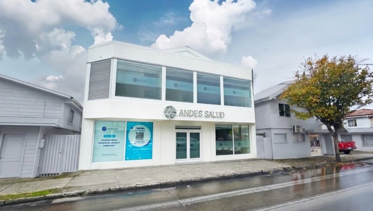 /local/andes-salud-inaugura-moderno-centro-medico-en-calbuco-y-acerca-atencion