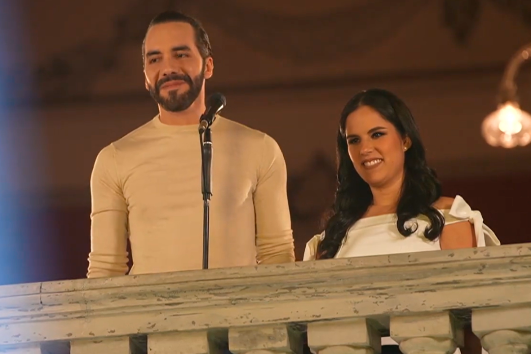 /internacional/centroamerica/el-salvador/elecciones-en-el-salvador-nayib-bukele-proclama-su-triunfo-en