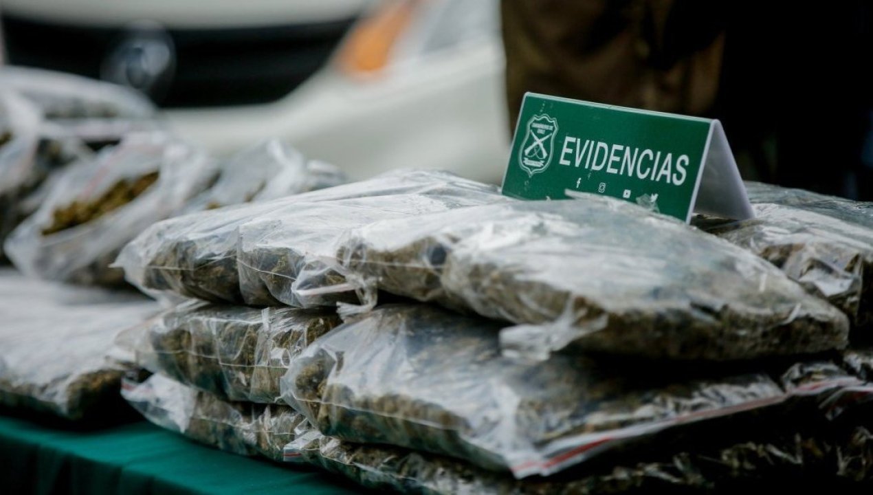 /estrategia-muro-territorial-incautan-2-7-toneladas-de-droga-en-antofagasta